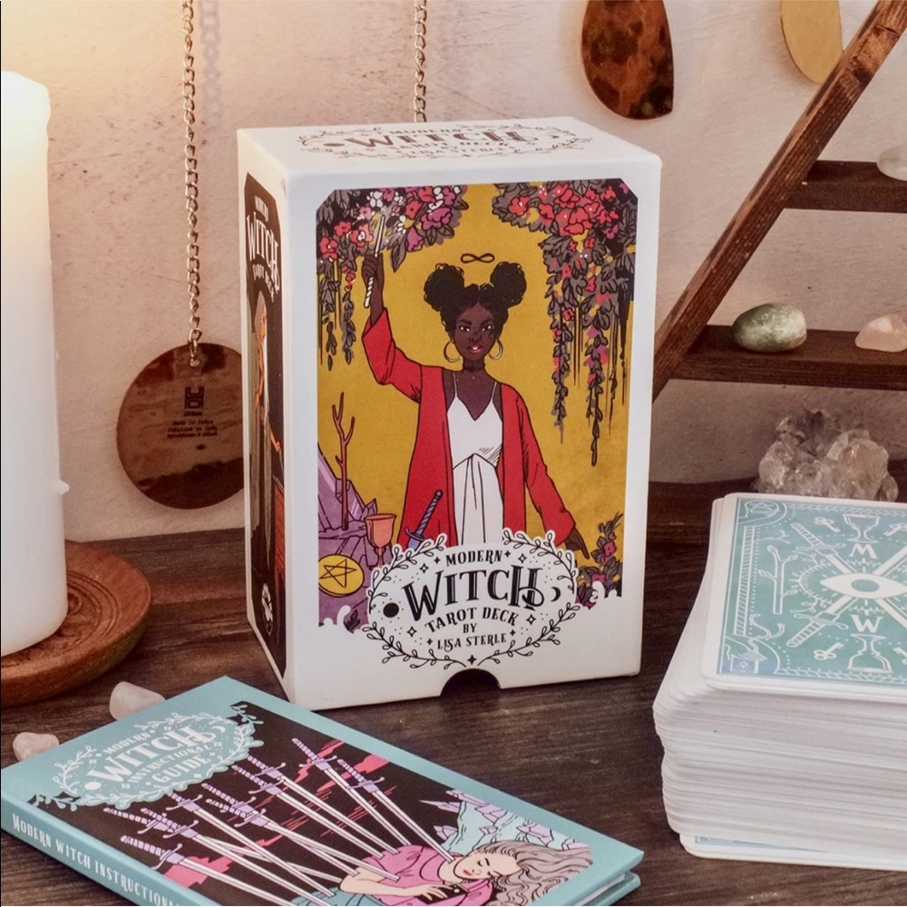 The Modern Witch Tarot NWT BRAND NEW - Picture 2 of 7